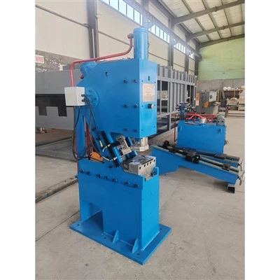 Oprema za oblikovanje lista opruge